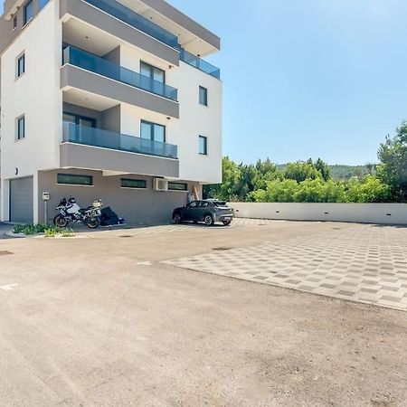 Villa 64 Apartment #3 믈리니 외부 사진