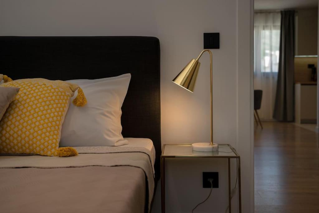 Villa 64 Apartment #3 믈리니 외부 사진